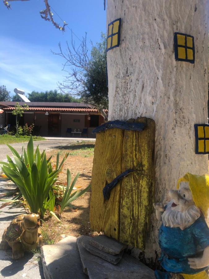 Malou Garden House Near The Beach Glífa エクステリア 写真